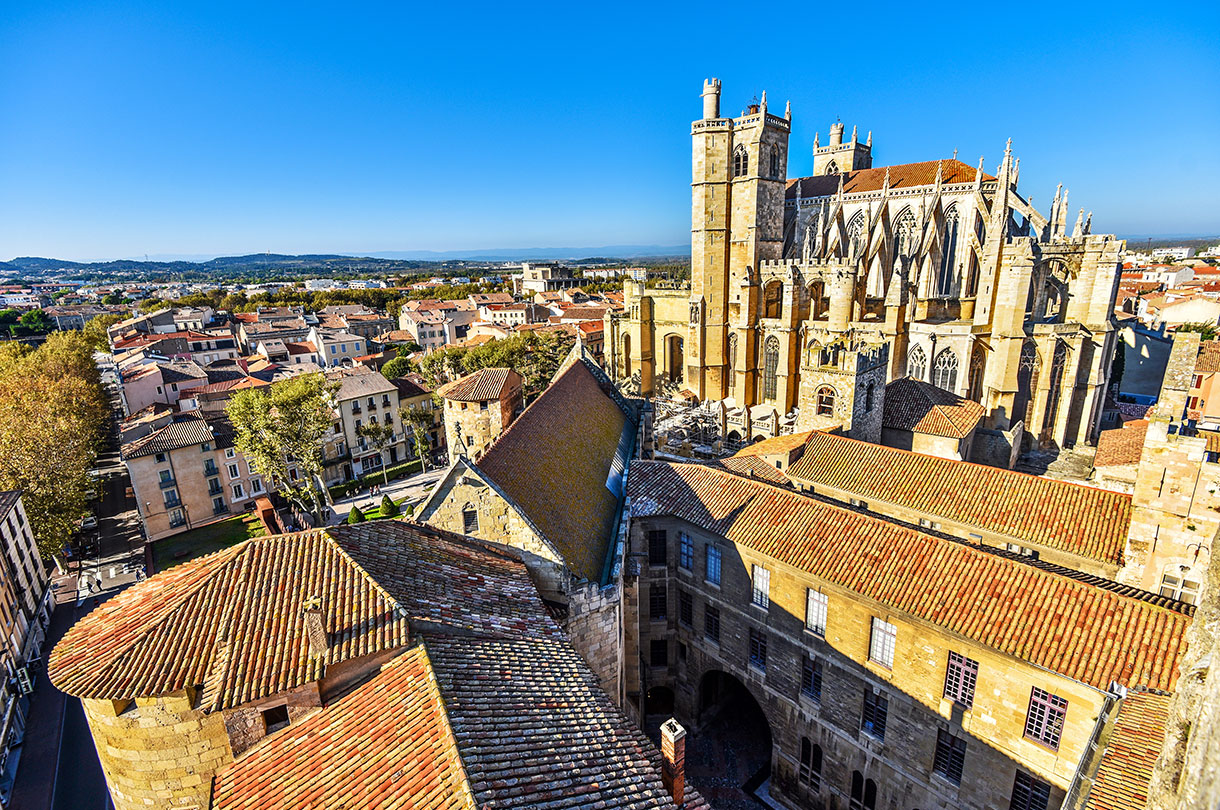Narbonne, a historic town on the Mediterranean coast near the Relais du Val d'Orbieu hotel in Montredon-des-Corbières